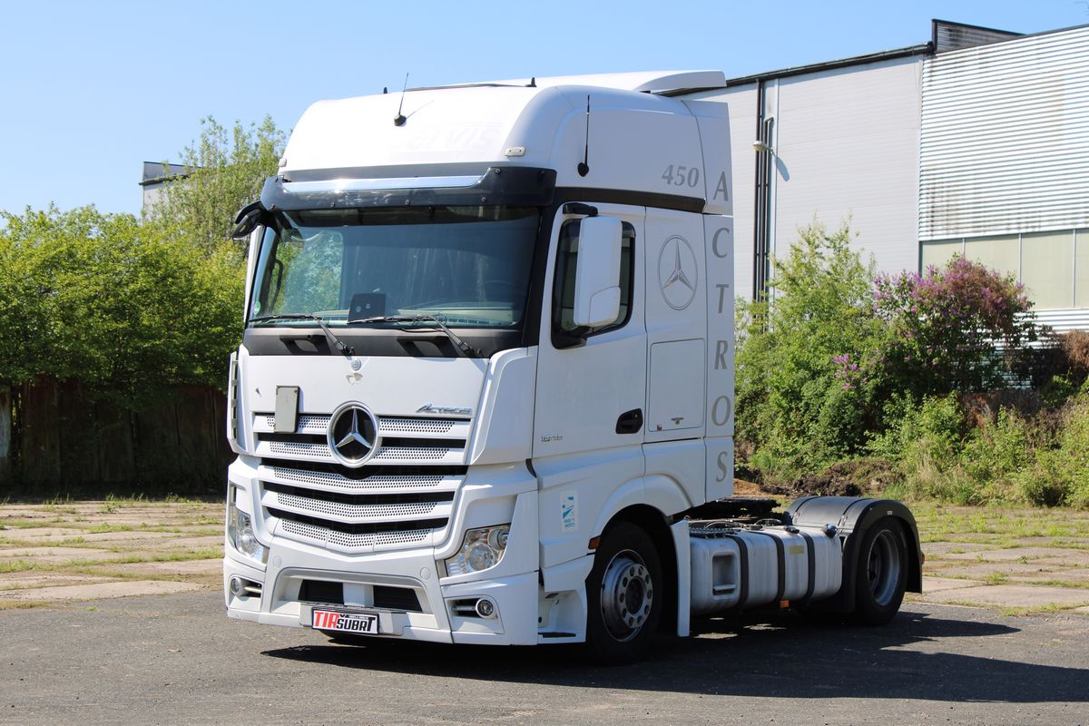 Mercedes-Benz Actros 1845